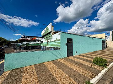 Casa Comercial � Venda
