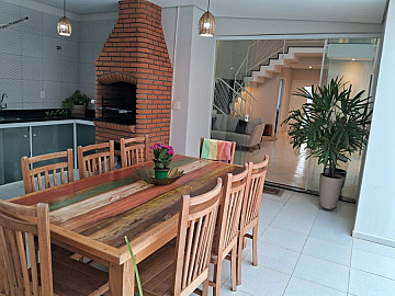 Casa em Condom�nio � Venda