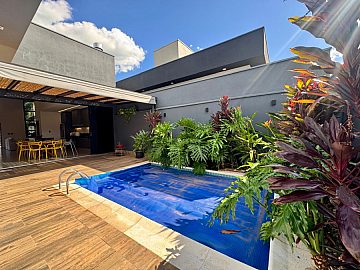 Casa em Condom�nio � Venda